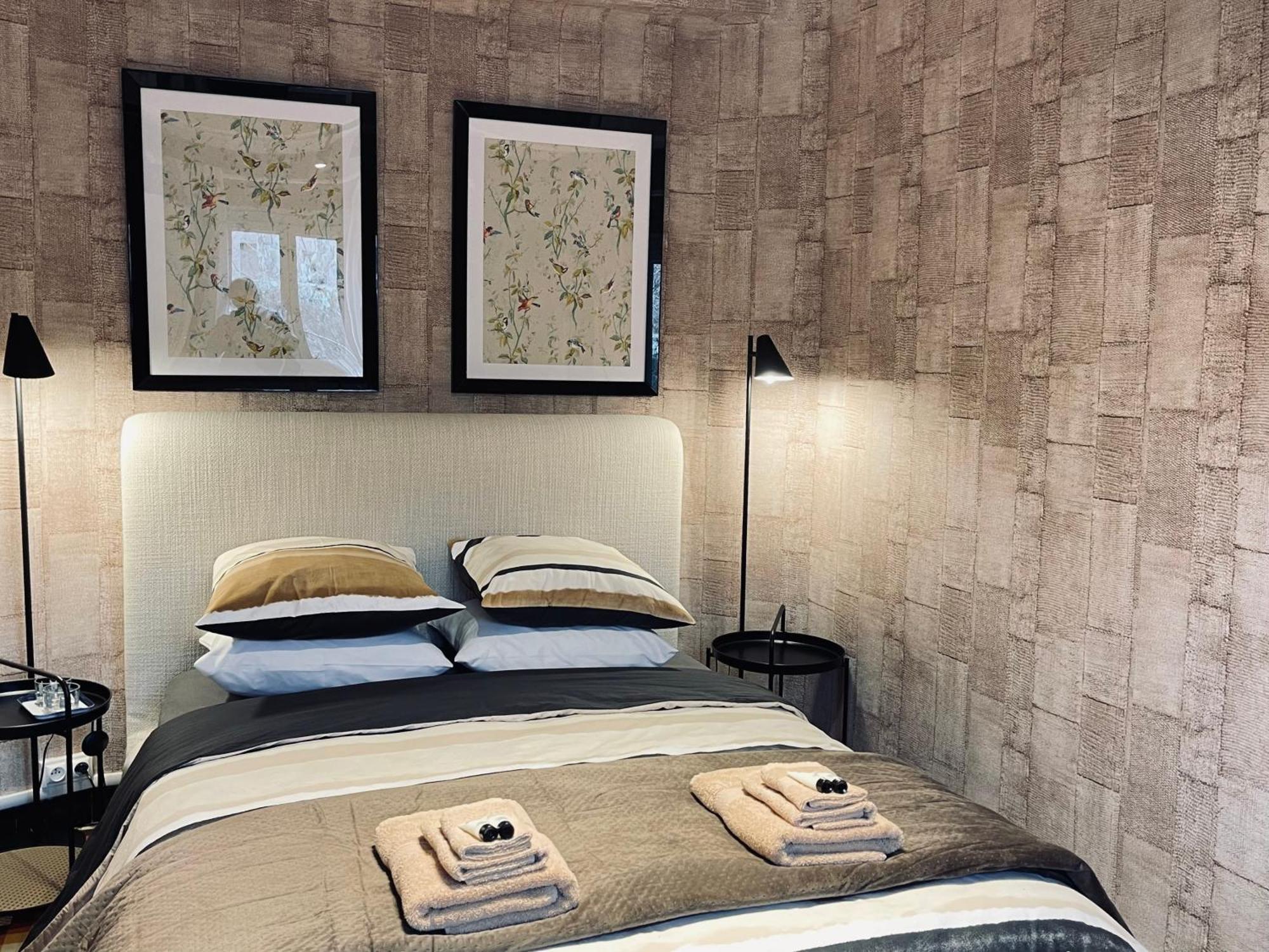 Maison Petit Arago Avec Roof Terrace Et Parking Prive Carcassonne